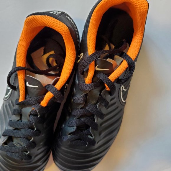 Nike Soccer Cleats Youth Sz 2.5 Unisex - Picture 4 of 5